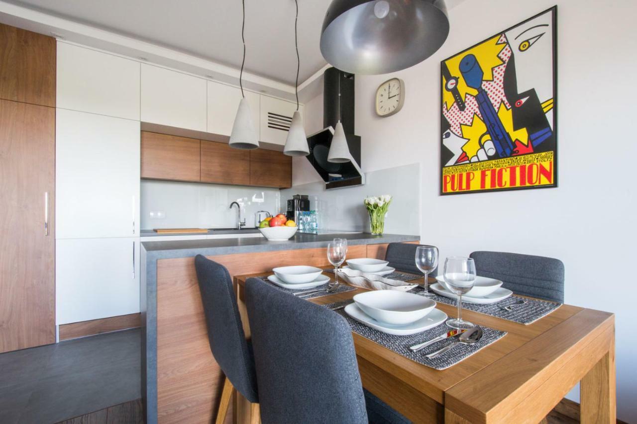 Cinema Apartment - ワルシャワ エクステリア 写真